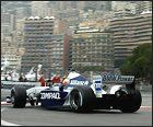Montoya obtiene la "pole position" en Mónaco