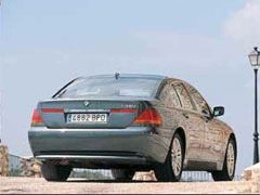BMW 735i