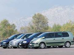 Citroën Evasión 2.0 HDI SX / Chrysler Grand Voyager 2.5 TD SE / Renault Grand Espace 2.2 dCI / Seat Alhambra 1.9 TDi Signa Citroën Evasión 2.0 HDI SX / Chrysler Grand Voyager 2.5 TD SE / Renault Grand Espace 2.2 dCI / Seat Alhambra 1.9 TDi Signa