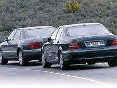 Audi A8 2.5 V6 Tdi 180 CV / Mercedes S320 CDi Audi A8 2.5 V6 Tdi 180 CV / Mercedes S320 CDi