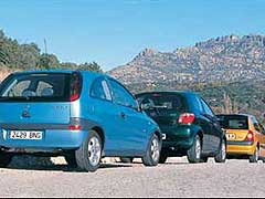 Opel Corsa 1.2 16V SRi / Renault Clio 1.2 16V / Toyota Yaris 1.0 VVT-i Opel Corsa 1.2 16V SRi / Renault Clio 1.2 16V / Toyota Yaris 1.0 VVT-i