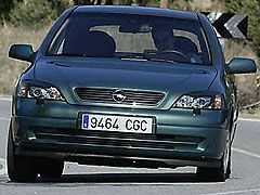 Opel Astra 1.7 CDTI 80 CV Opel Astra 1.7 CDTI 80 CV