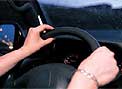 Fumar en el coche: el debate ha comenzado