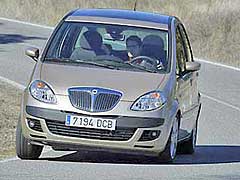 Lancia Musa 1.9 JTD Multijet Platino