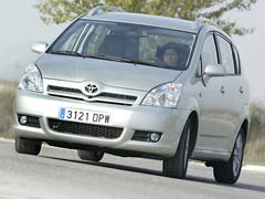 Toyota Corolla Verso 2.2 D4-D Sol Toyota Corolla Verso 2.2 D4-D Sol