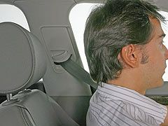 La mayoría de los conductores no sabe utilizar los reposacabezas