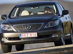 Lexus LS 460