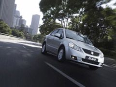 Suzuki SX4 Sedán