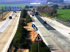 Fomento incrementa los recursos para carreteras