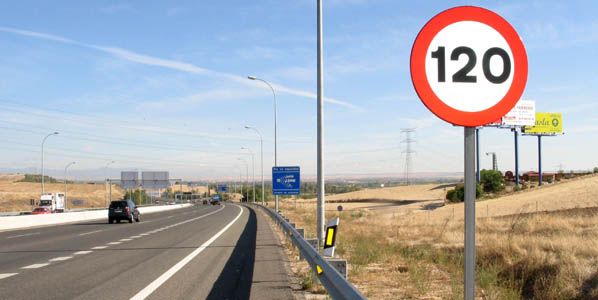 ¿Cárcel por ir a 160 km/h en Barcelona?
