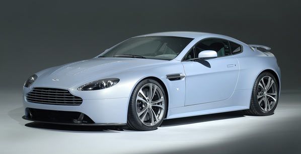 Aston Martin V12 Vantage RS