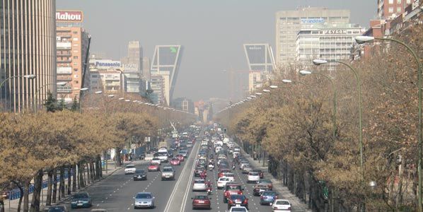 Permitiran emitir más CO2 a los coches más seguros