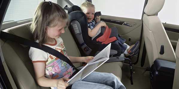 ¿Viaja seguro tu hijo en el coche? ¿Viaja seguro tu hijo en el coche?