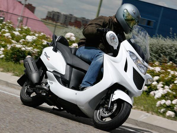 KYMCO Grand Dink 125 