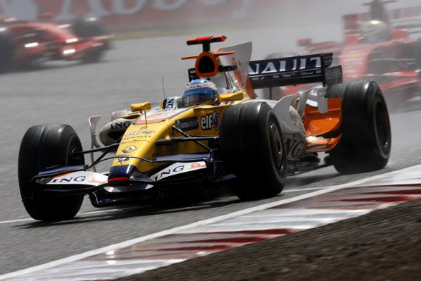 Alonso en cabeza Alonso en cabeza