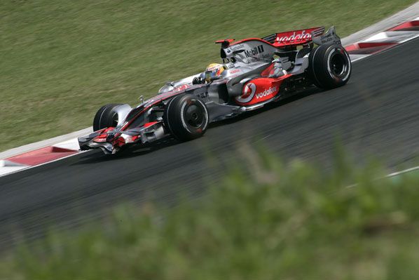 Hamilton logra la “pole” Hamilton logra la “pole”