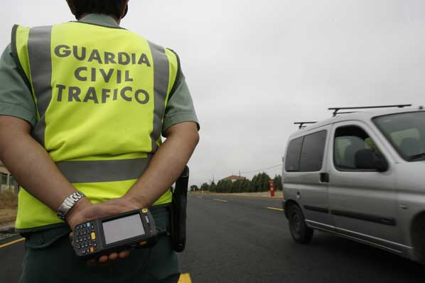 Así nos va a multar Tráfico