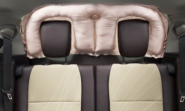 Toyota crea el airbag trasero