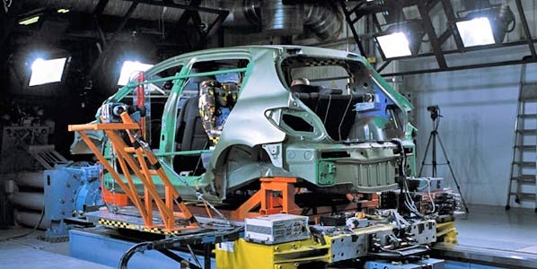 Francia: más ayudas para el automóvil Francia: más ayudas para el automóvil