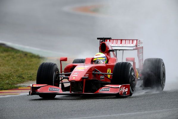 BMW y Ferrari prueban en solitario BMW y Ferrari prueban en solitario