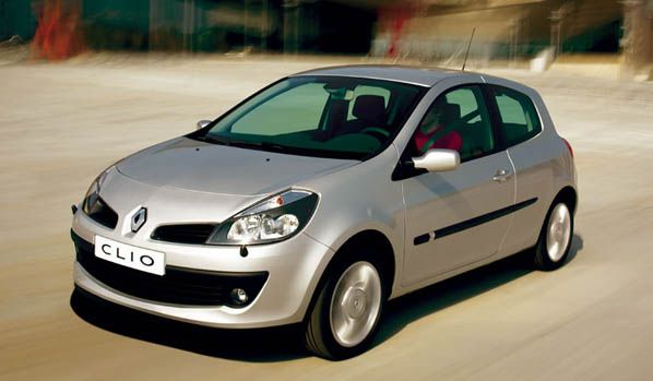 Descuentos del 25 por ciento para el Clio y el Scénic