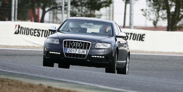 Audi S6: una berlina de carreras