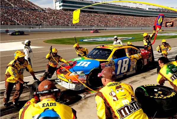 Kyle Busch rey de Las Vegas Kyle Busch rey de Las Vegas