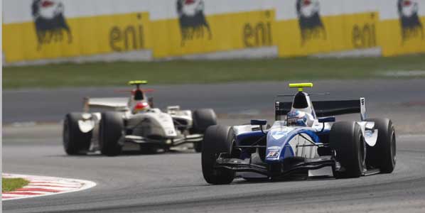 Mortara gana la segunda carrera Mortara gana la segunda carrera