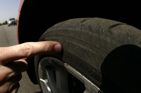 Suspendemos en la seguridad de los neumáticos Suspendemos en la seguridad de los neumáticos