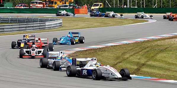 Soucek vence en Brno