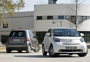 Toyota iQ vs Smart Fortwo