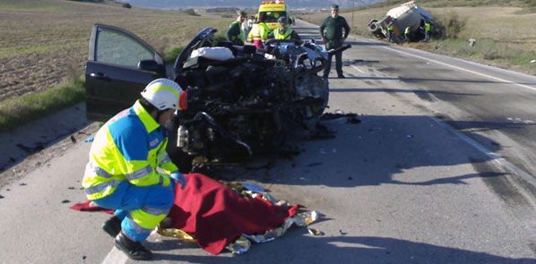 17 personas fallecieron en accidentes de tráfico