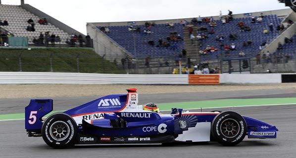 GP2: Roldán Rodríguez llega segundo en la primera carrera GP2: Roldán Rodríguez llega segundo en la primera carrera
