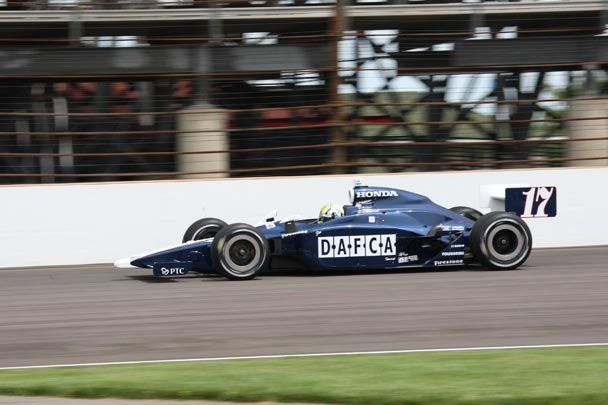 Indy: Oriol Servià regresa a la pista
