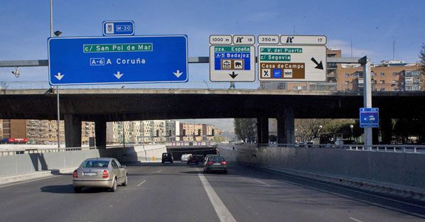 Agosto, un mes sin coches en Madrid Agosto, un mes sin coches en Madrid