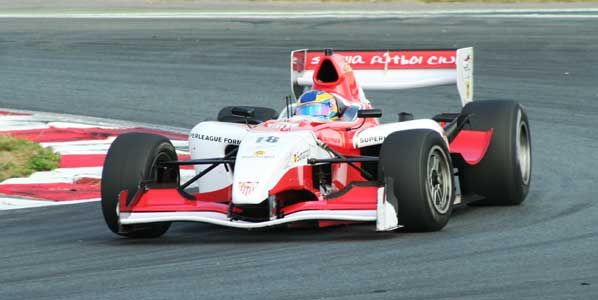 Sebastien Bourdais nuevo fichaje del Sevilla