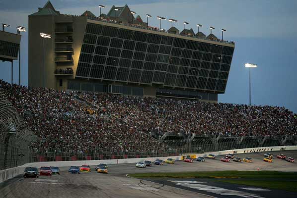 Kasey Kahne resurge en Atlanta Kasey Kahne resurge en Atlanta