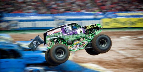 Los Monster Truck visitan España