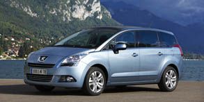 Peugeot 5008  Peugeot 5008