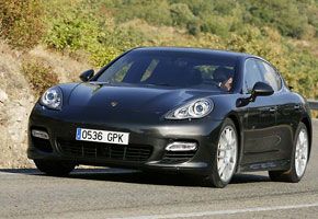 Porsche Panamera Turbo 