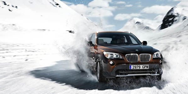 Aprende a conducir sobre nieve con BMW