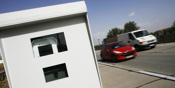 La DGT instalará 200 radares fijos al año