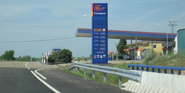 El petróleo: de la refinería a la gasolinera