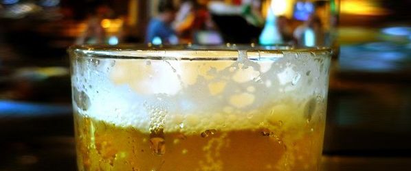 Tráfico y alcohol: dos cervezas dan positivo