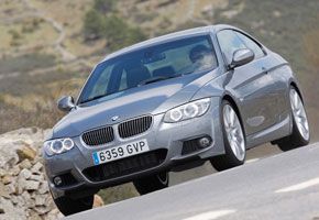 BMW 335i Coupé DKG  