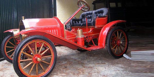 El coche más antiguo del mundo, en Madrid  