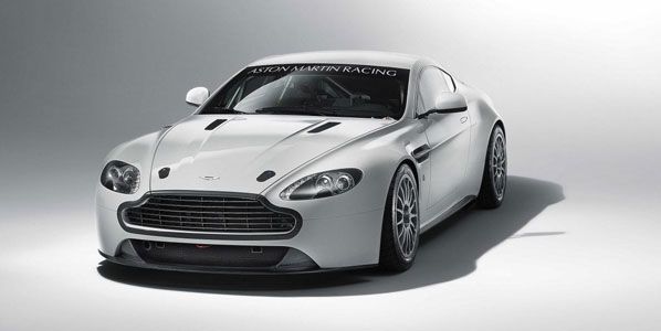 Aston Martin Vantage GT4