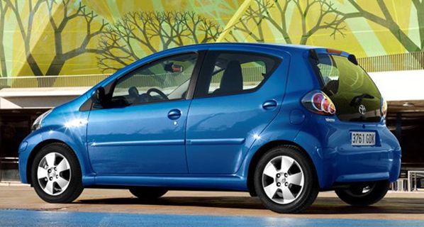 Toyota Aygo 2011 Toyota Aygo 2011