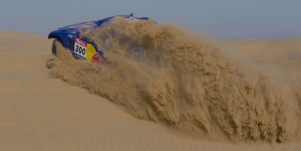 Sainz comienza el Dakar 2011 como líder Sainz comienza el Dakar 2011 como líder