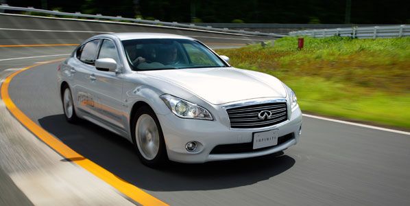 Infiniti M35h Hybrid Infiniti M35h Hybrid